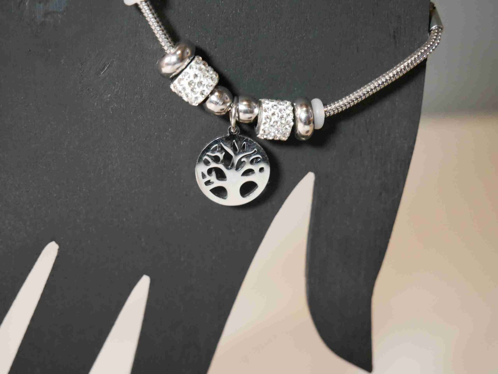 Bracciale con albero della vita e strass