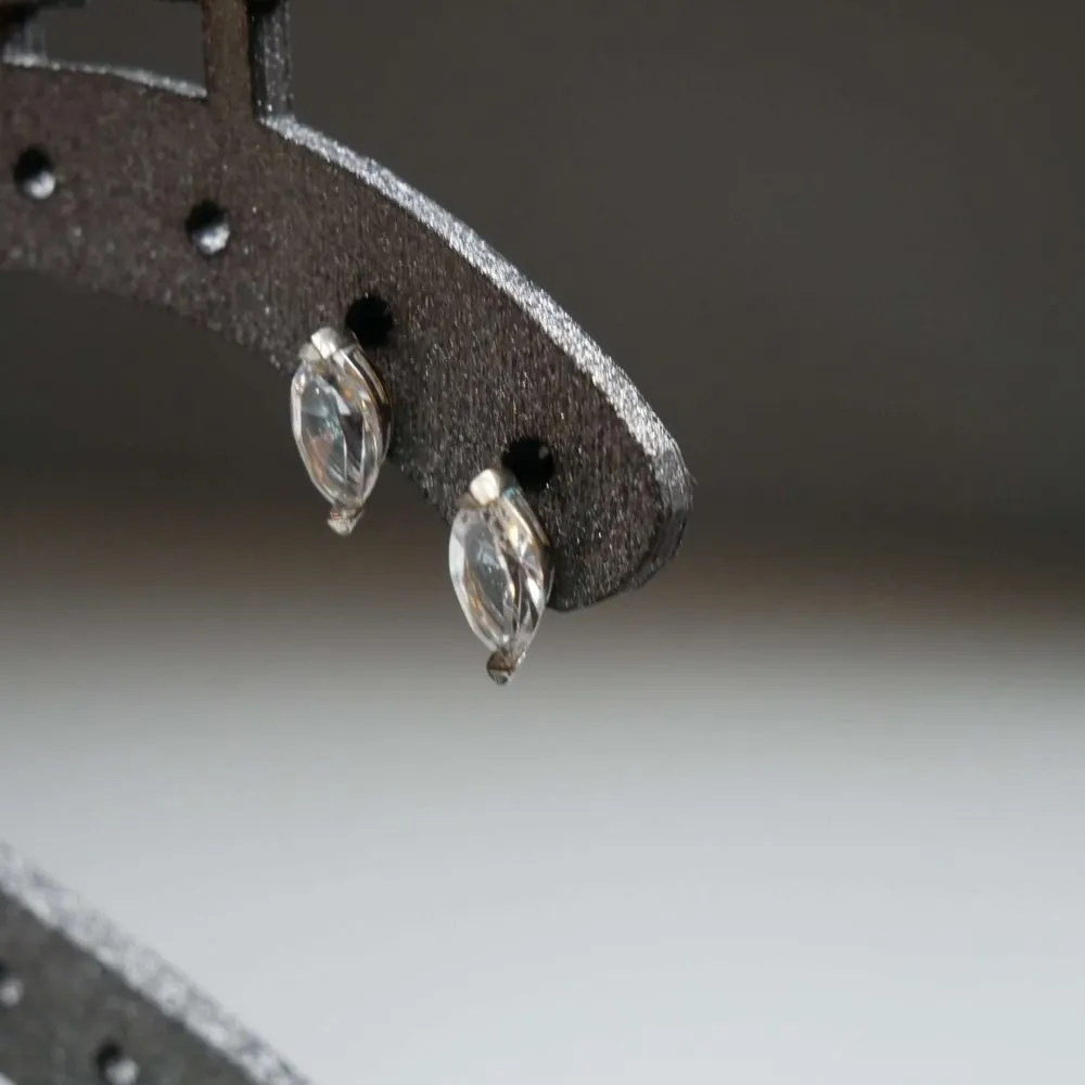 brillantezza-profonda-orecchini-perno-pietre-swarovski