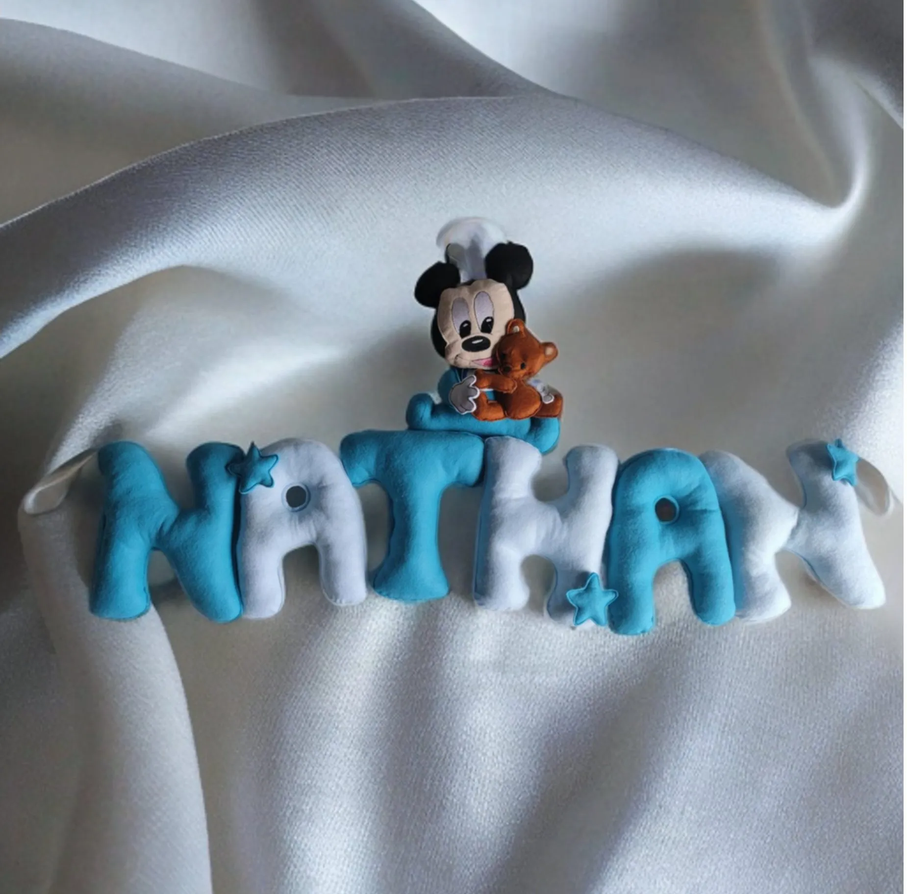 Banner Nome Personalizzato con Topolino abbracciato all'orsetto
