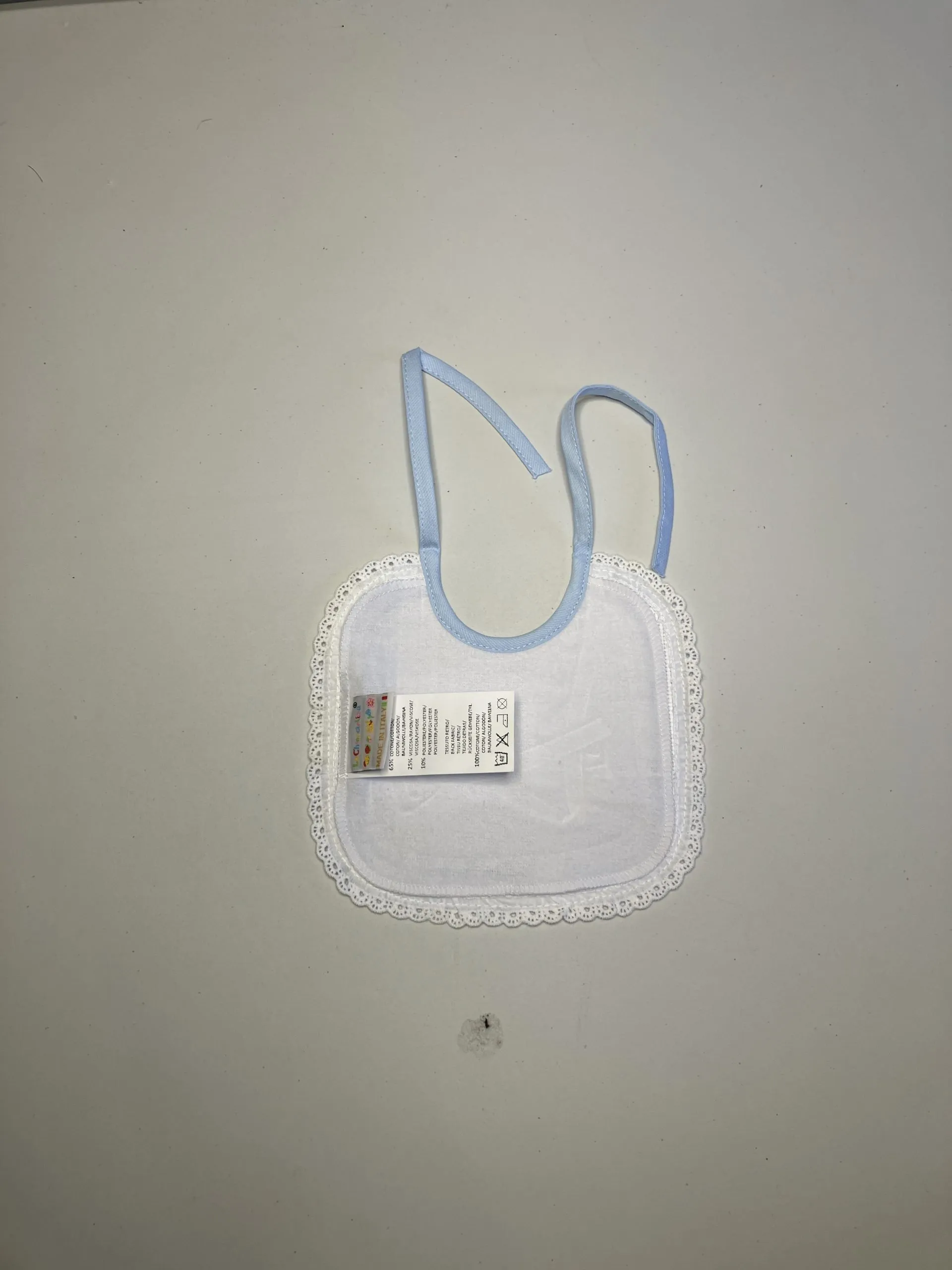 Bavetta per Neonato Personalizzata con Ricamo Personaggio e Nome - immagine 2